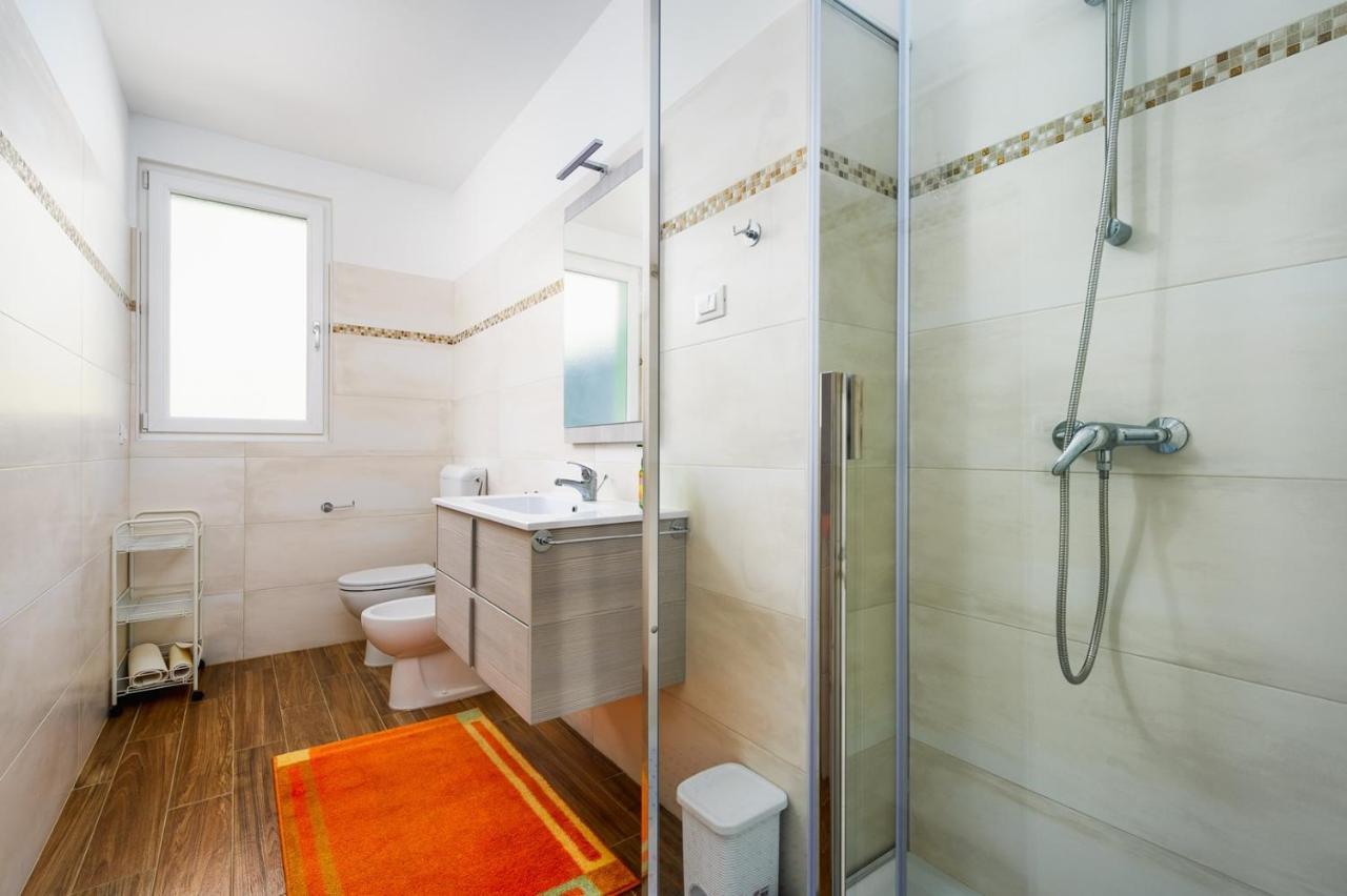 Andrea House With Apartments Umag Luaran gambar