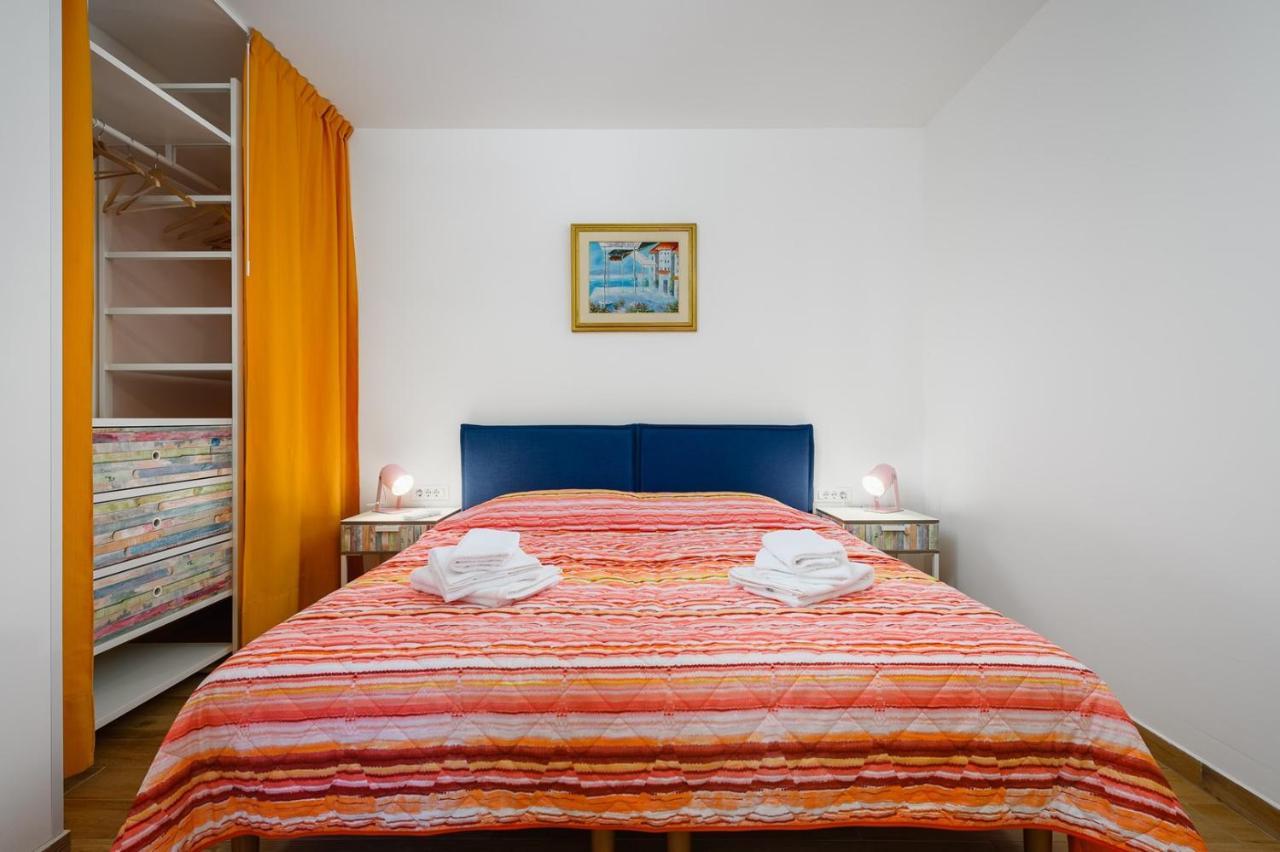Andrea House With Apartments Umag Luaran gambar