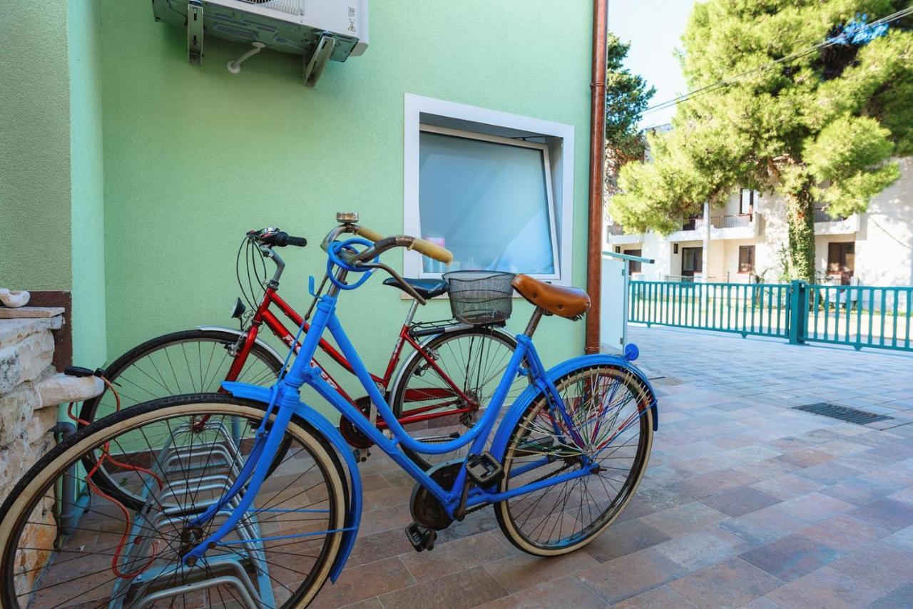 Andrea House With Apartments Umag Luaran gambar