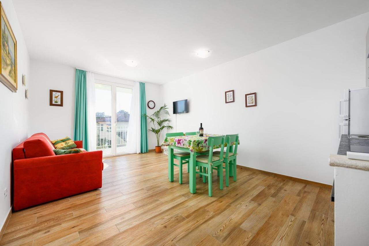 Andrea House With Apartments Umag Luaran gambar