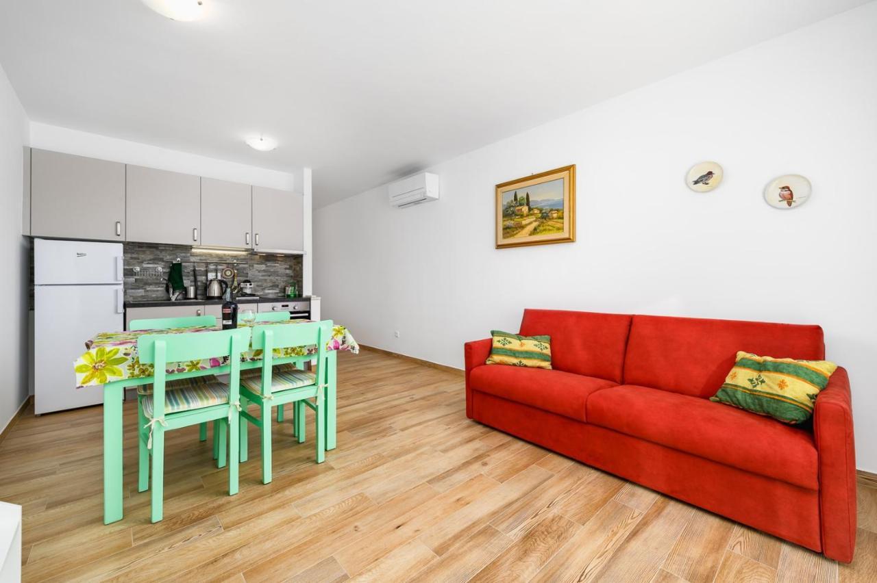 Andrea House With Apartments Umag Luaran gambar